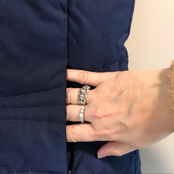 Lilly Pulitzer Reversible Navy Mave Puffer Vest - Picture 5 of 13